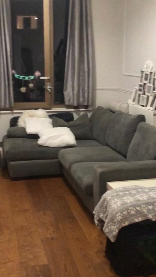 Buy & Sell South West London South Kensington - South West London - Photos for Corner settee