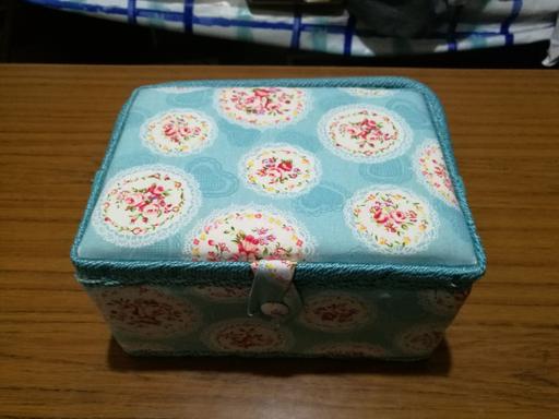 courses East London Woodford - East London - Photos for HobbyGift Blue with roses sewing box storage.