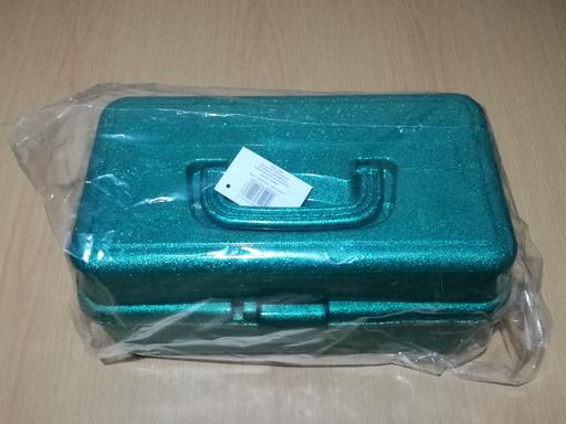 courses East London Woodford - East London - Photos for New w/tag glitter green art doll storage box