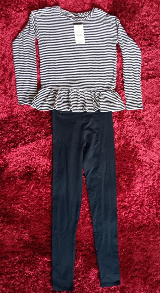 Buy & Sell West Midlands Walsall - Photos for New 2 Piece Top/Leggings age 12