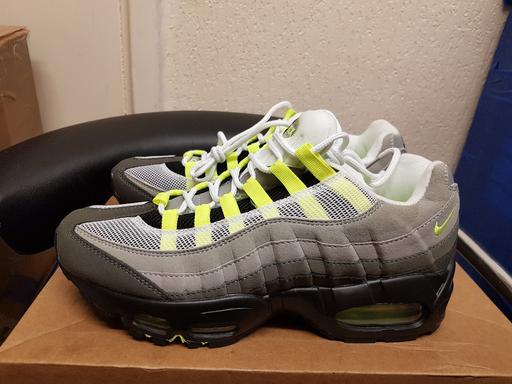 Buy & Sell Greater Manchester Manchester - Photos for nike air max 95 Men's Trainers Size UK 8.5