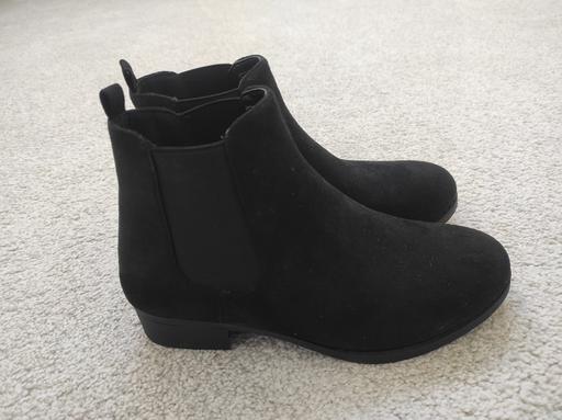 Buy & Sell Bedfordshire Luton - Photos for black boots size 3/36