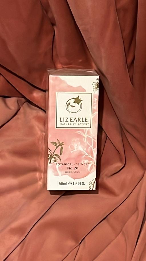 Buy & Sell West Midlands Walsall - Photos for Liz Earle parfum