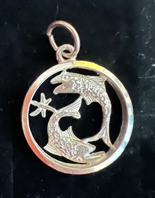 Buy & Sell South East London Grove Park - South East London - Photos for Pisces zodiac silver pendant/charm