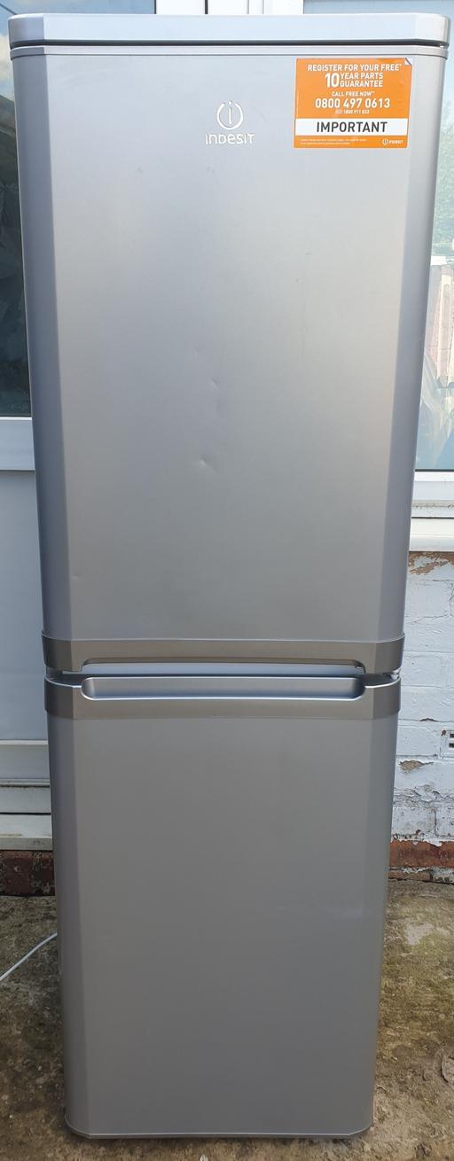 Buy & Sell West Midlands Sandwell - Photos for Indesit fridge freezer silver can deliver 