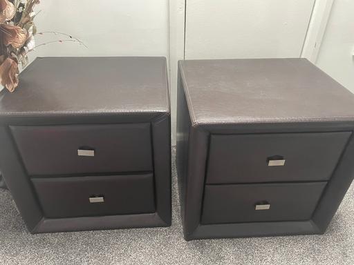 Buy & Sell East London Redbridge - East London - Photos for 2 brown bedside drawers/tables reduced £100