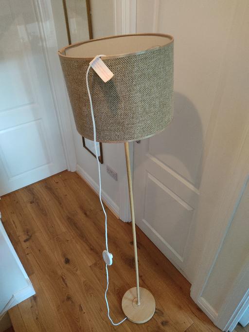 Buy & Sell Hertfordshire Welwyn Hatfield - Photos for Lamp