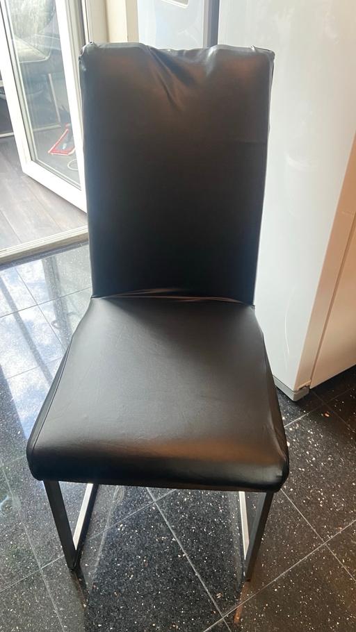 Buy & Sell North London Edmonton - N9 - Photos for 6 x Dinning chairs