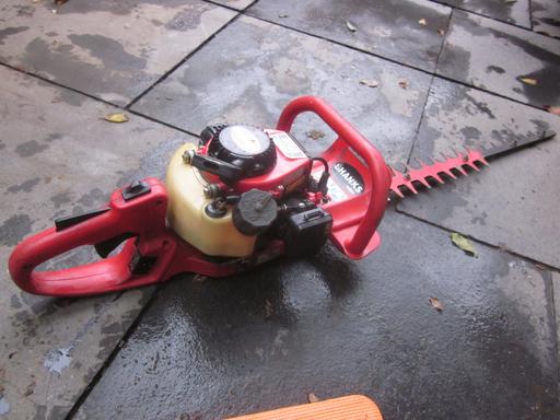 Buy & Sell Greater Manchester Trafford - Photos for Shanks Petrol Hedge Trimmers Cutters