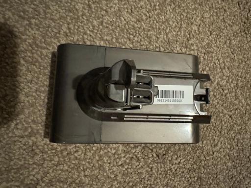 Buy & Sell South West London Fulham Broadway - South West London - Photos for GENUINE DYSON V6 DC59 SV03 HANDHELD BATTERY