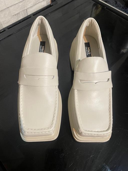 Buy & Sell West Midlands Birmingham - Photos for M&S White Loafer Size 5