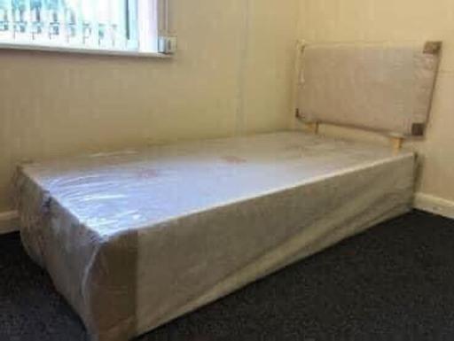 Buy & Sell South Yorkshire Rotherham - Photos for Single divan base and headboard