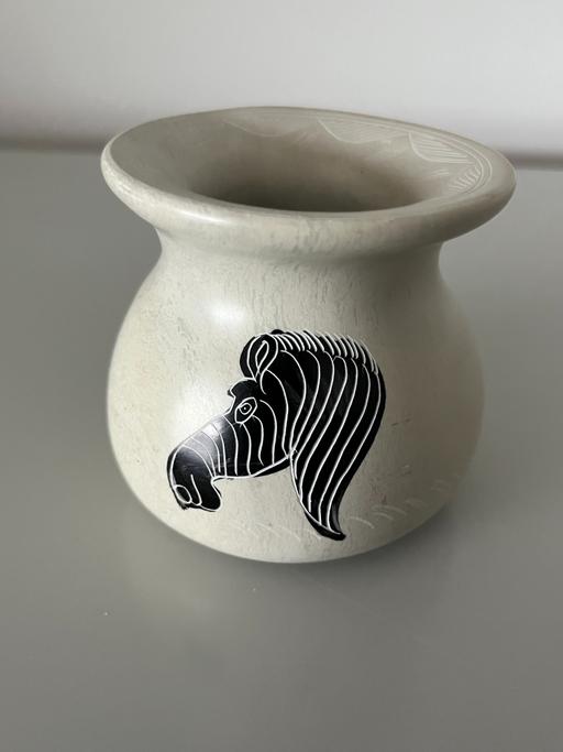 Buy & Sell North Yorkshire Harwood Dale - North Yorkshire - Photos for HAND CARVED SOAPSTONE BUD VASE - ZEBRA / TREE