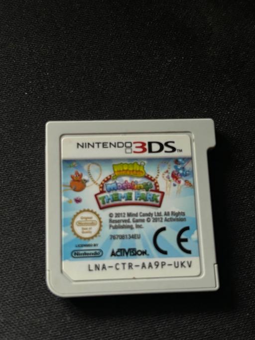 Buy & Sell South East London Croydon - Photos for 3DS moshi monster game