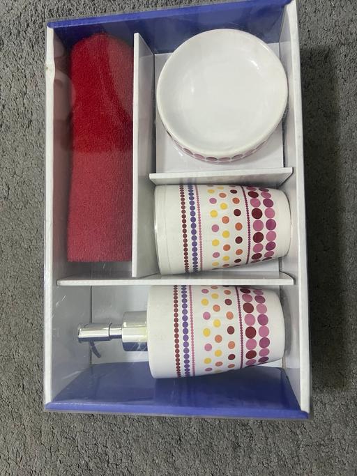 Buy & Sell West Midlands Coventry - Photos for brand new bathroom set