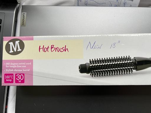 Buy & Sell Nottinghamshire Bassetlaw - Photos for HOT ELECTRIC HAIR BRUSH - NEW UNUSED.