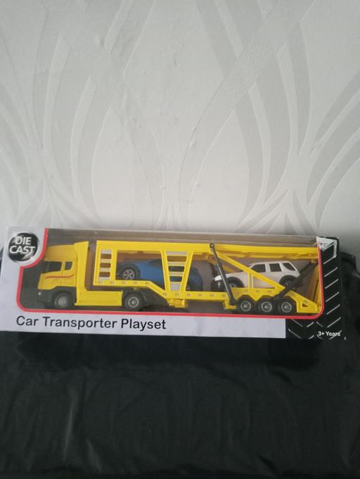 Buy & Sell Staffordshire Lichfield - Photos for Die Cast Car Transporter Playset.