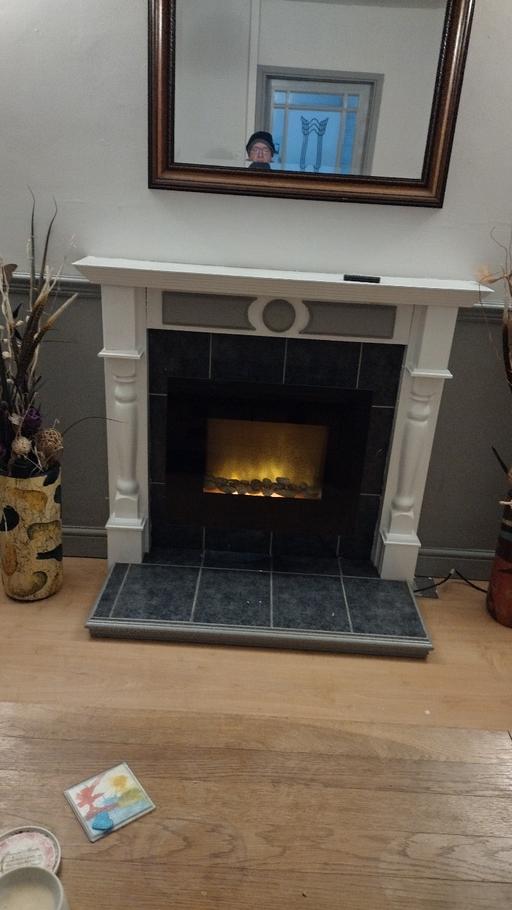 Buy & Sell Greater Manchester Manchester - Photos for Electric fire with surround