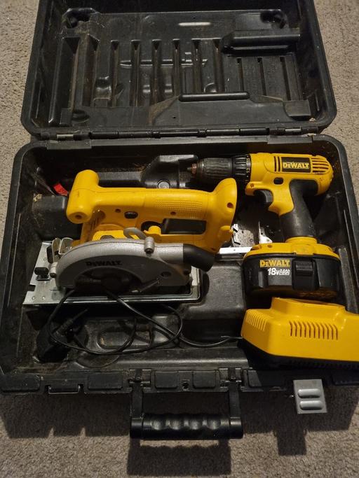 Buy & Sell Essex Chelmsford - Photos for Hi Dewalt drill and Circular Saw tools for sa