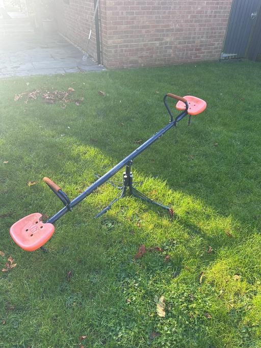 Buy & Sell Essex Brentwood - Photos for Seesaw