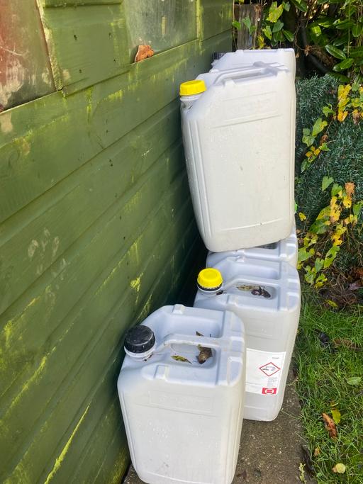 Buy & Sell West Midlands Walsall - Photos for 25 litre drums