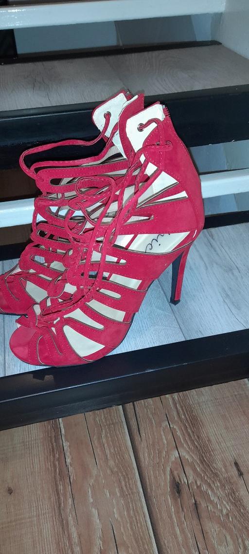 Buy & Sell Central London Blackfriars - Central London - Photos for heels RED