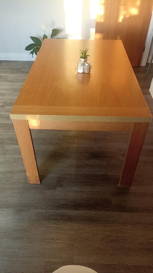 Buy & Sell Tyne and Wear Gateshead - Photos for Dining table