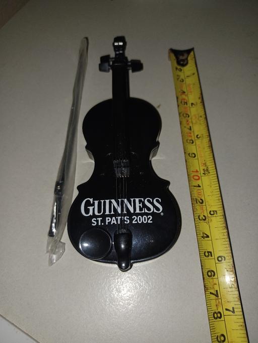 Buy & Sell West London Hillingdon - Photos for 2002 St Patrick's day violin