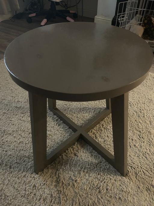 Buy & Sell Central London Kensington and Chelsea - Photos for Side table