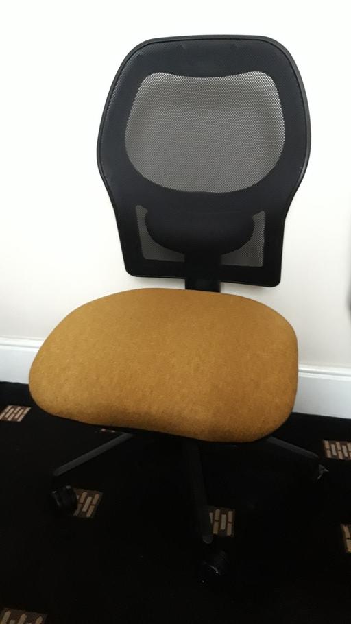 Buy & Sell West Yorkshire Kirklees - Photos for Office chair with adjustable back support