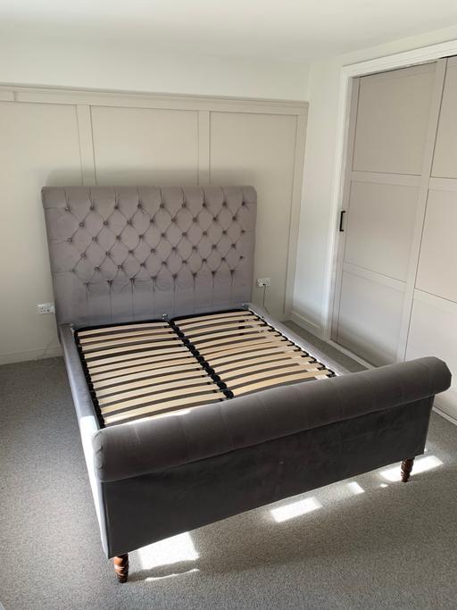 Buy & Sell Swansea - Wales Loughor - Swansea - Photos for King Sized Bed