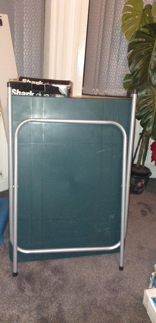 Buy & Sell Bedfordshire Luton - Photos for plastic folding table