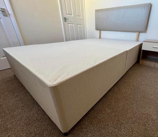 Buy & Sell South Yorkshire Rotherham - Photos for Divan base and headboard