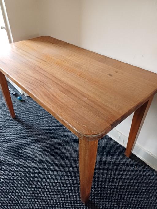 Buy & Sell Tyne and Wear Sunderland - Photos for Solid Oak Table