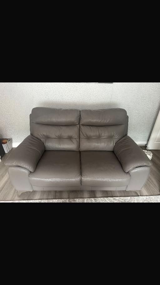 Buy & Sell Essex Thurrock - Essex - Photos for Leather two seater