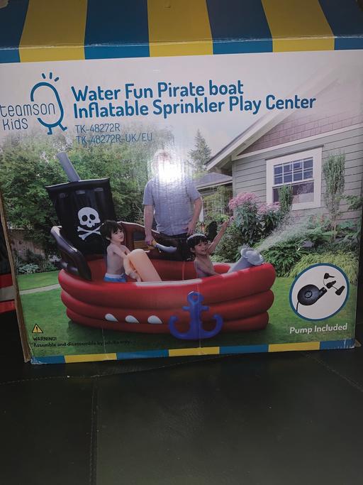 Buy & Sell North Northamptonshire Kettering - NN16 - Photos for Inflatable sprinkler pirate ship