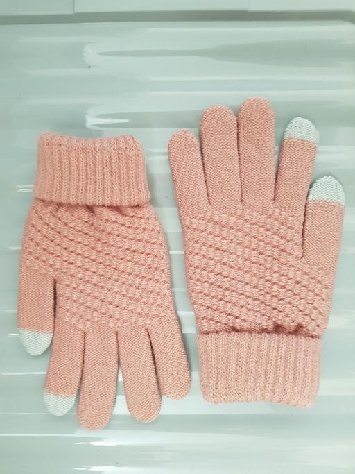 Buy & Sell Lancashire Blackpool - Photos for Ladies pink gloves NEW