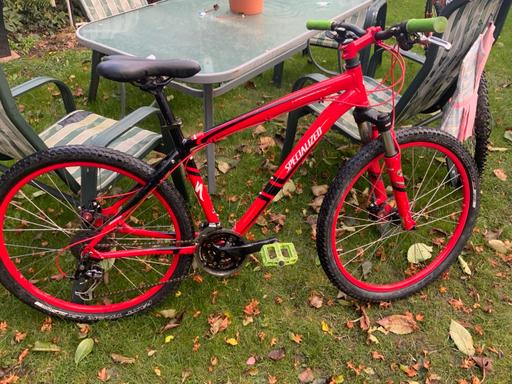 Buy & Sell West Yorkshire Wakefield - Photos for Specialised mountain bike