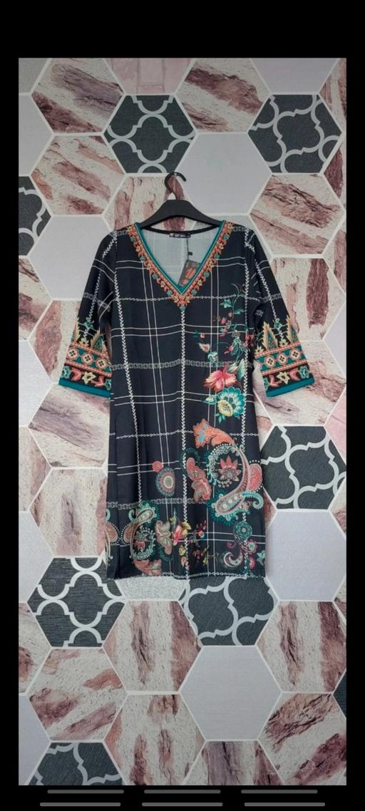 Buy & Sell Swansea - Wales Blaenymaes - Swansea - Photos for Floral print boho chic v-neck dress size S/M