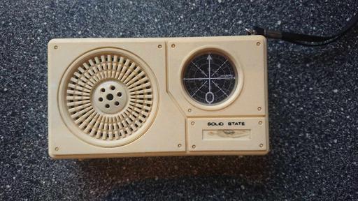 Buy & Sell Lincolnshire North Lincolnshire - Photos for Vintage Solid State portable radio