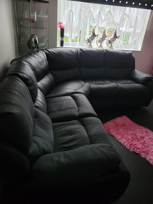 Buy & Sell South West London Haydons Road - South West London - Photos for Black 6 seater 2 end recliner chairs sofa uni