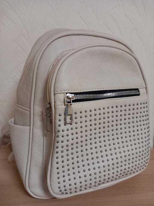 Buy & Sell West Midlands Birmingham - Photos for Cream backpack