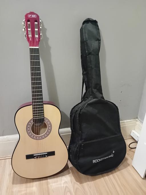 Buy & Sell East London Beckton - East London - Photos for guitar