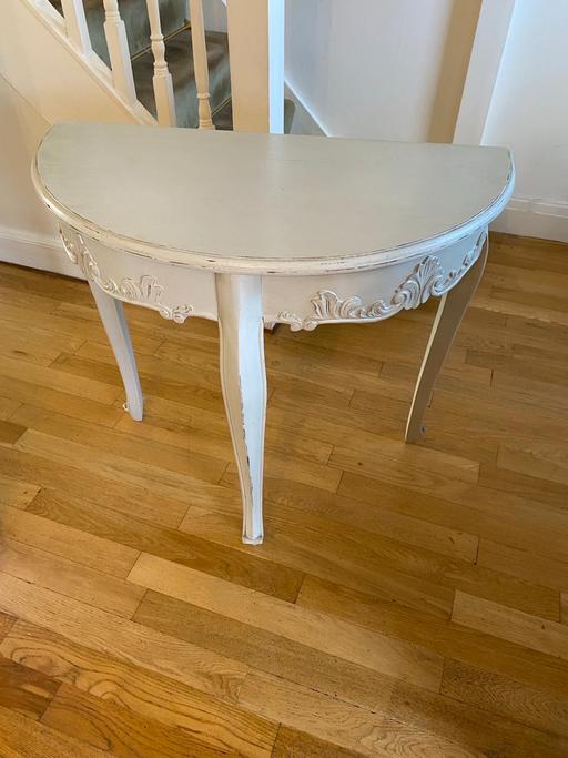 Buy & Sell North London Edmonton - N9 - Photos for Distressed Console/Hall Table