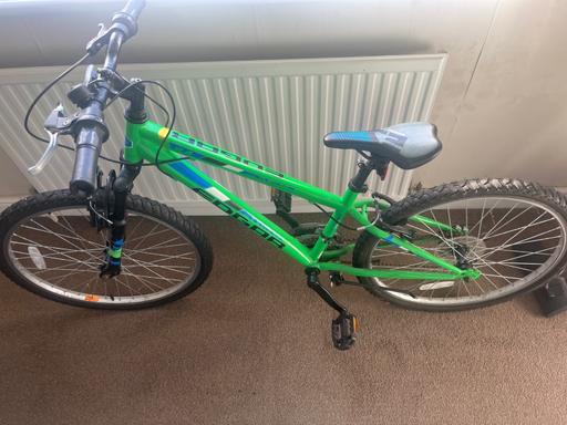 Buy & Sell East London Highams Park - East London - Photos for Boys Edge mountain Bike