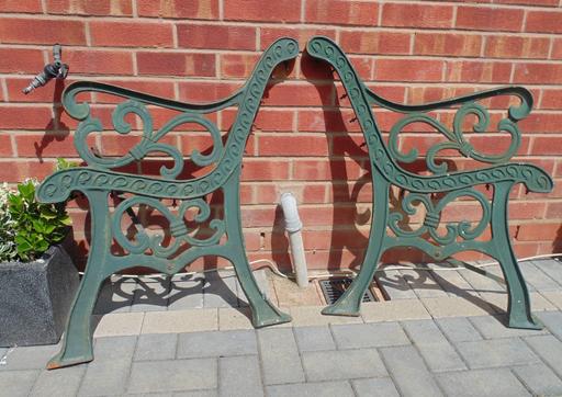 Buy & Sell West Midlands Sandwell - Photos for (#1253) garden cast iron bench ends