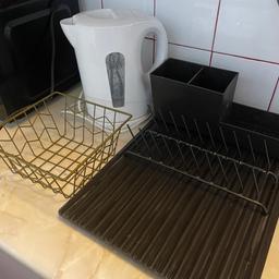 Tk maxx white chippy dish drainer in Leigh on Sea for 6.00 for sale Shpock