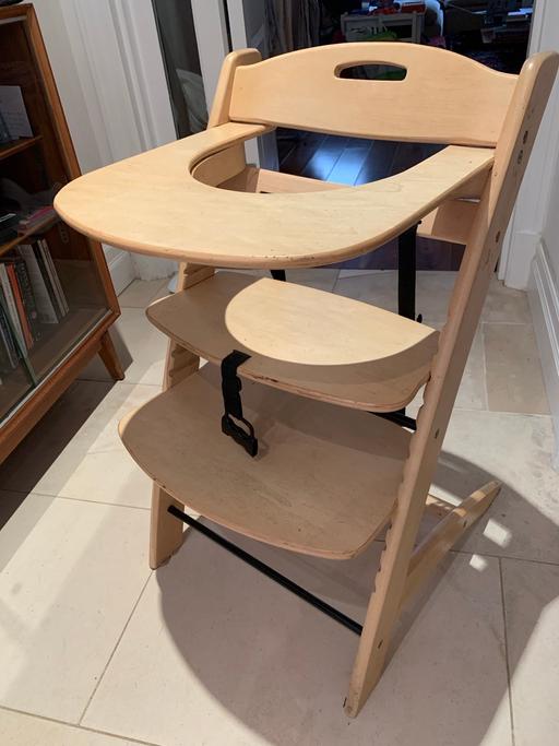 Buy & Sell South West London Wandsworth - Photos for Lovely wooden high chair