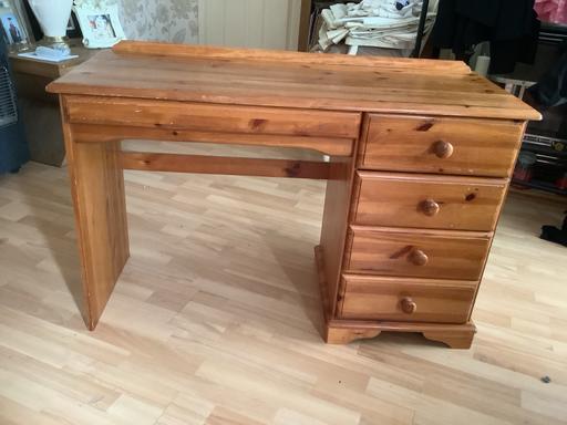 Buy & Sell Shropshire Telford and Wrekin - Photos for Dressing table Solid Pine