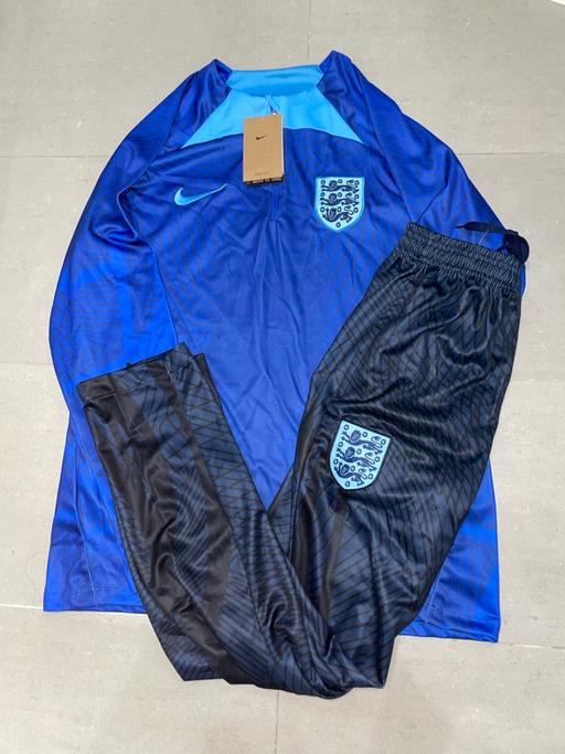 Buy & Sell Surrey Spelthorne - Photos for England full training kit